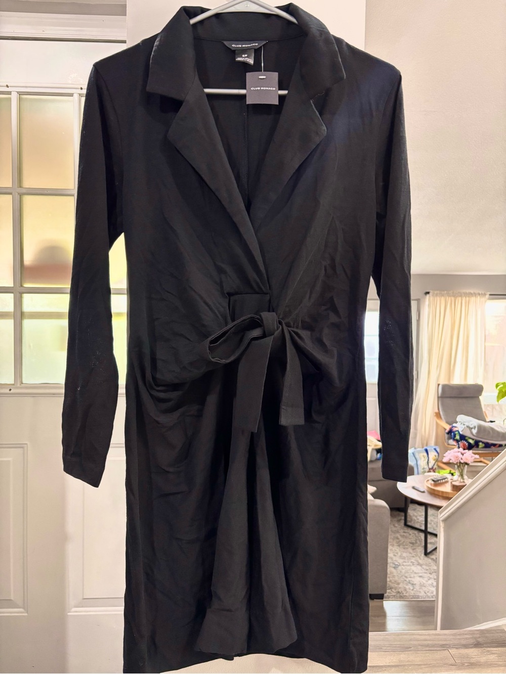 Club Monaco Black Long-Sleeve Tie-Waist Dress